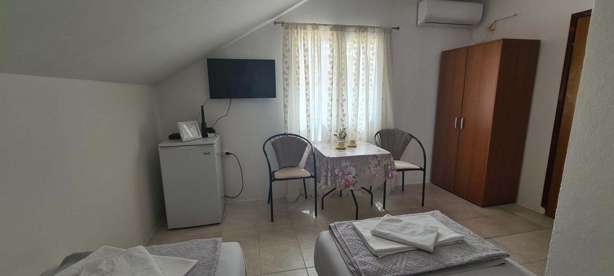 Andrea Guest house *