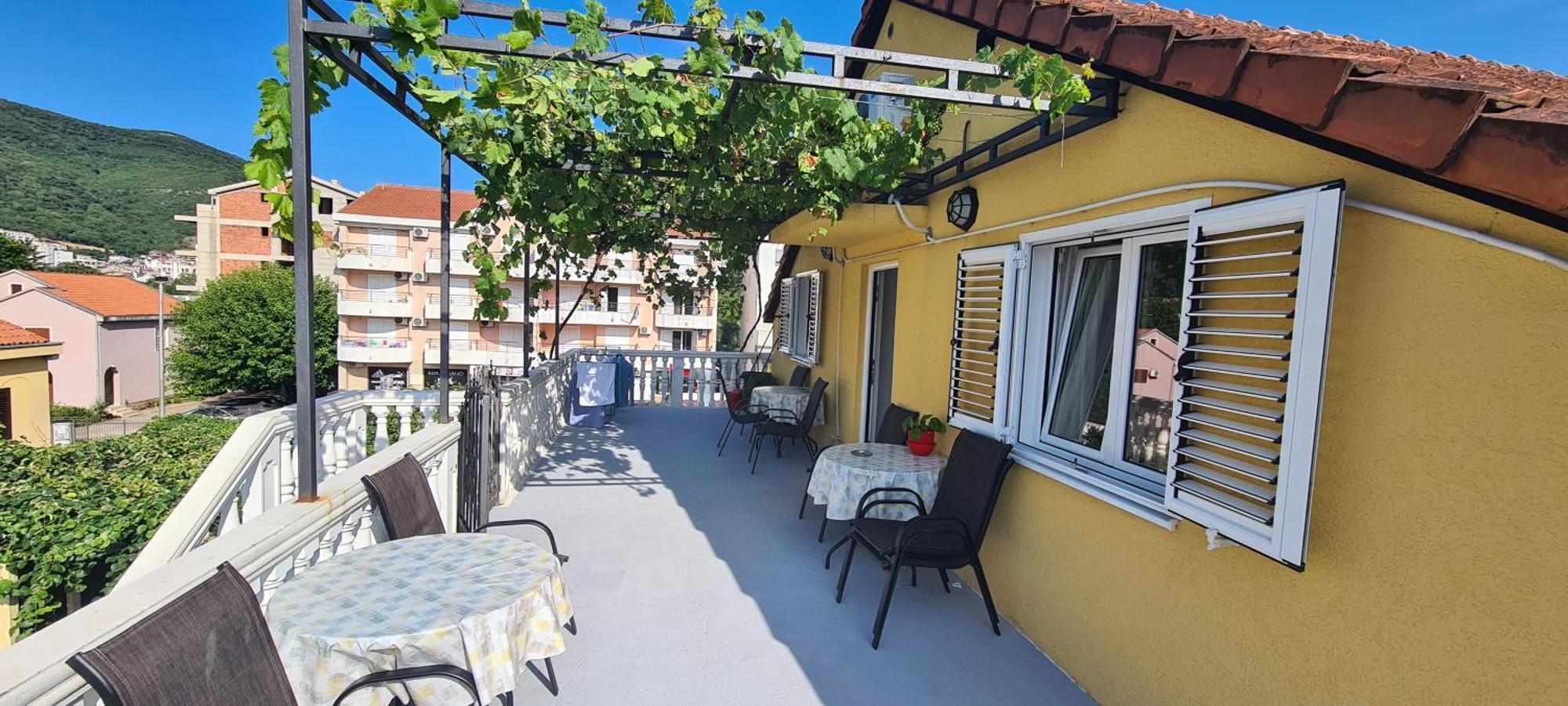 Andrea Guest house Budva